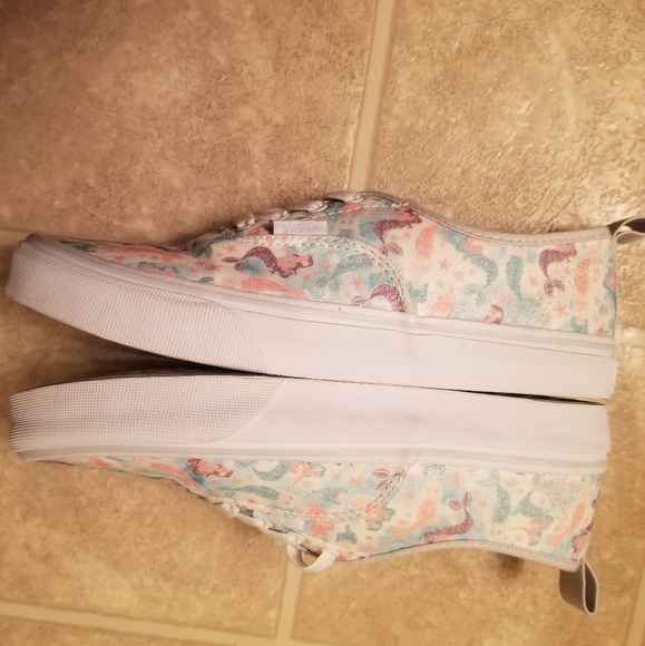 Mermaid Vans - Picture 3 of 5
